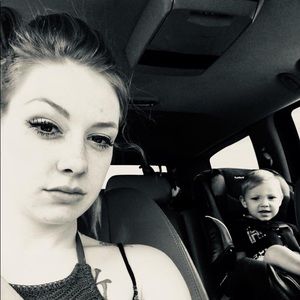 Meet your Posher, Tabitha